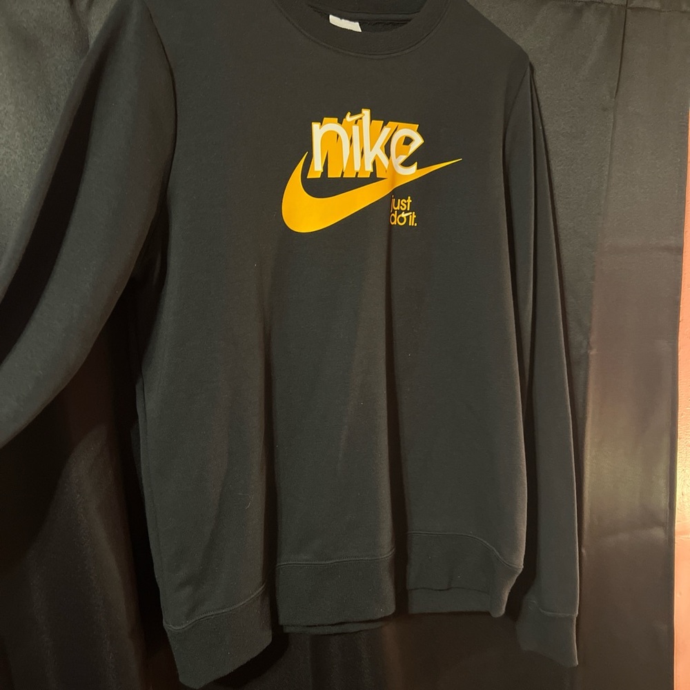 Nike Black Apparel with White Tag